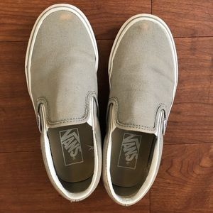Vans slip on